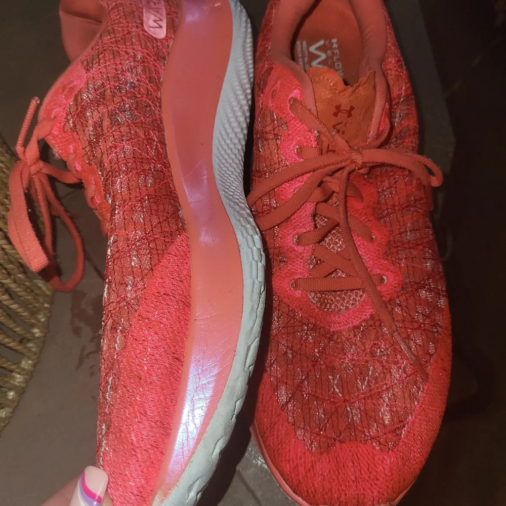 Under Armour FLOW Mens Athletic Shoes 👟 - Picture 7 of 7